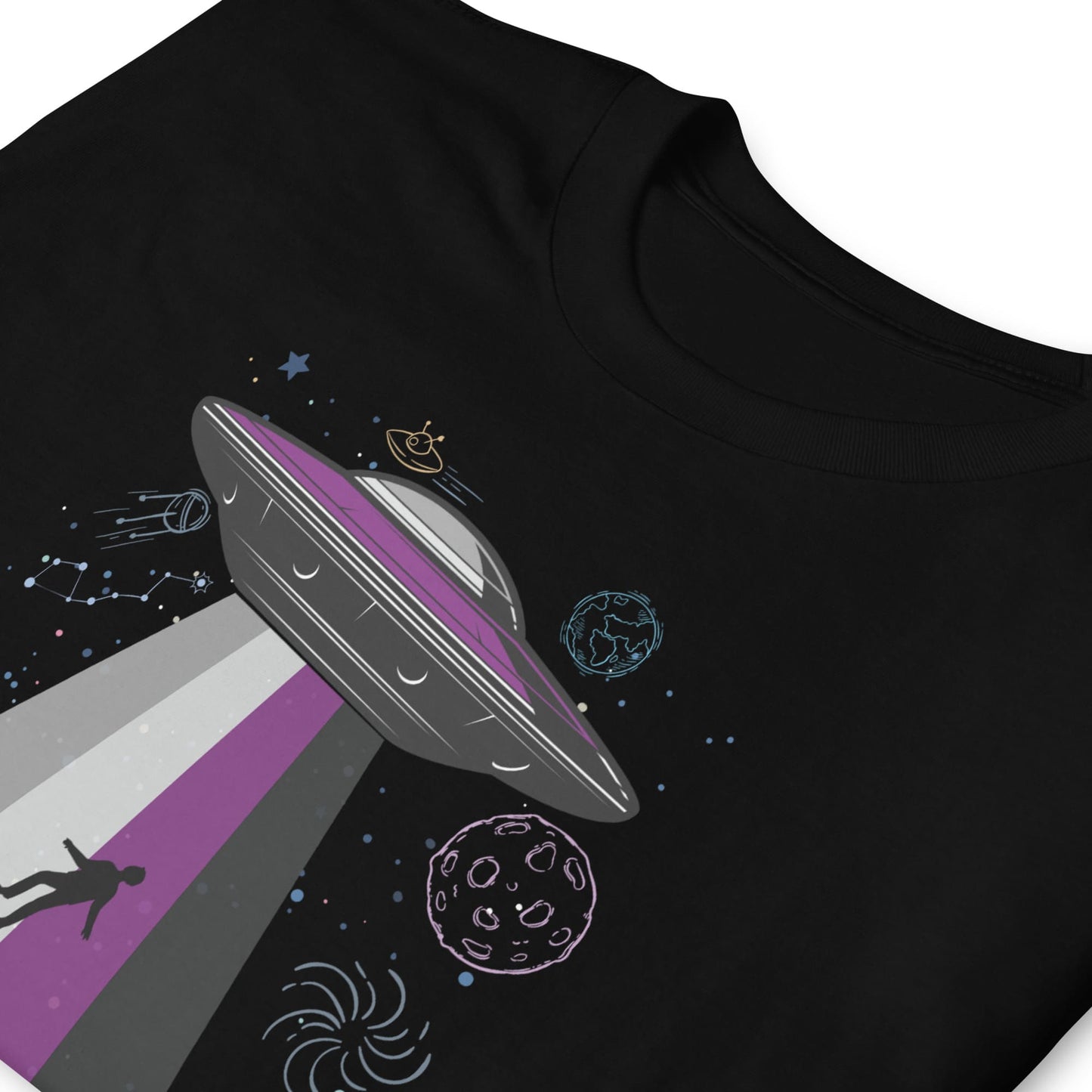 asexual shirt, funny ace UFO alien abduction, zoom