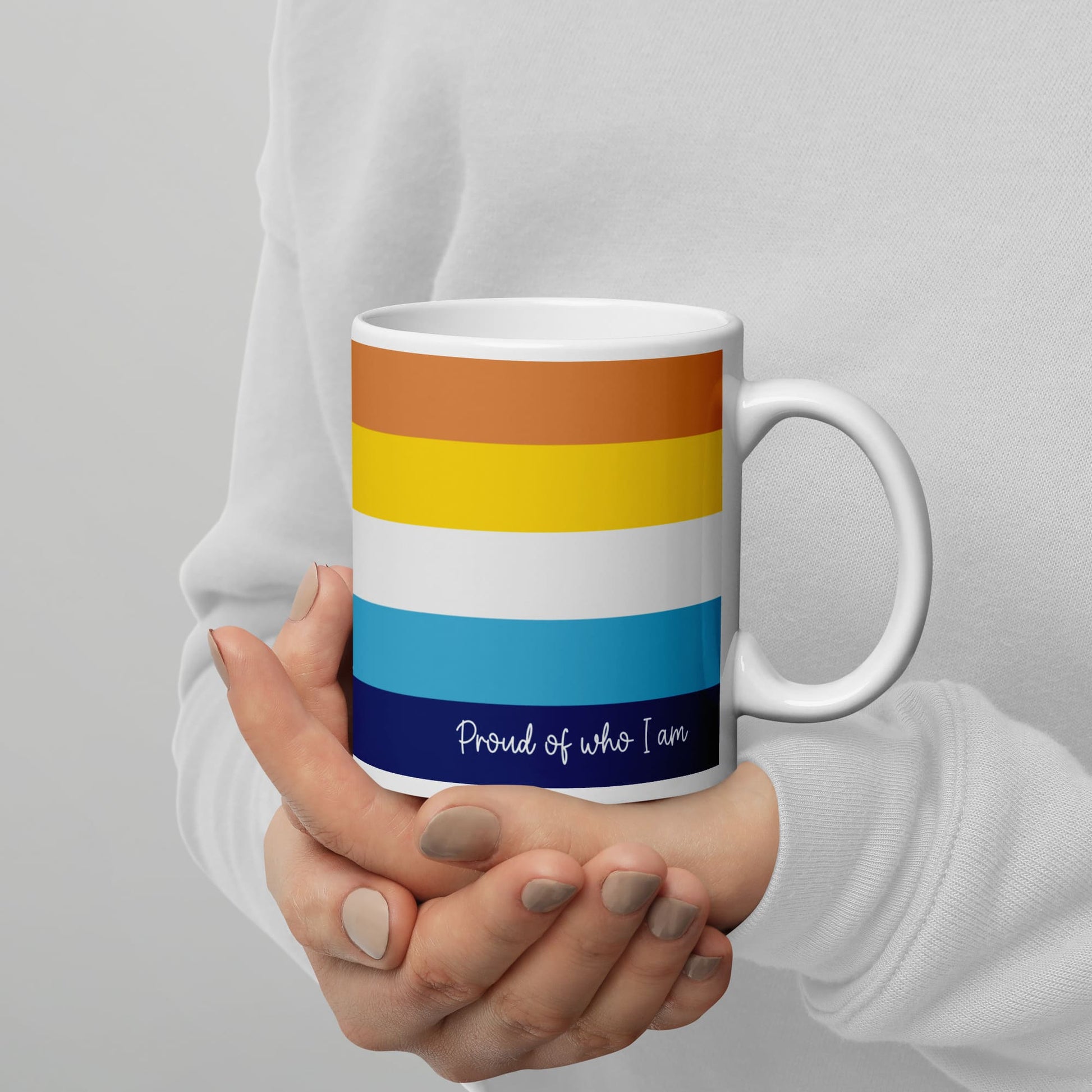 aroace coffee mug in hands