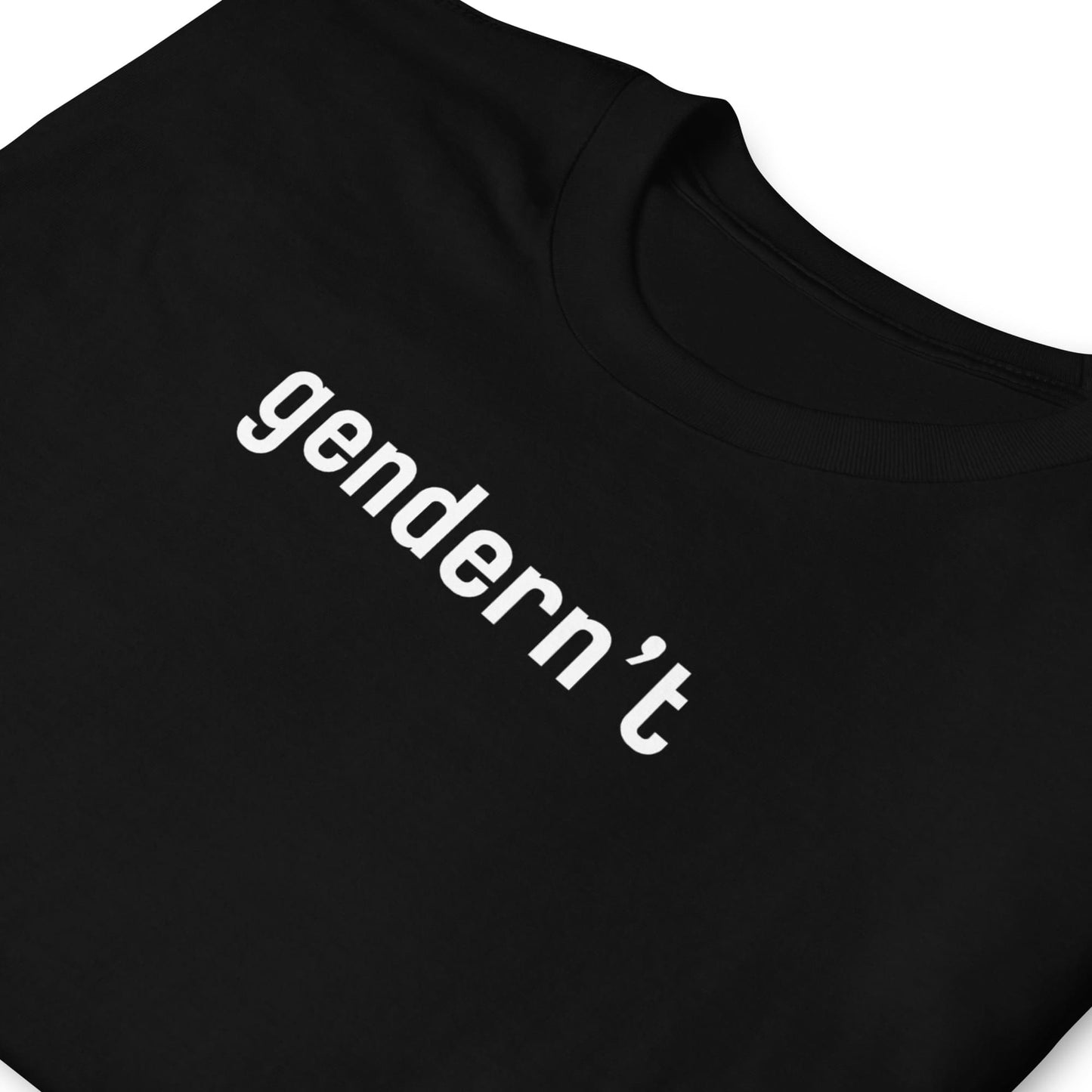 Black enby t-shirt with white text 'gendern't' on a white background