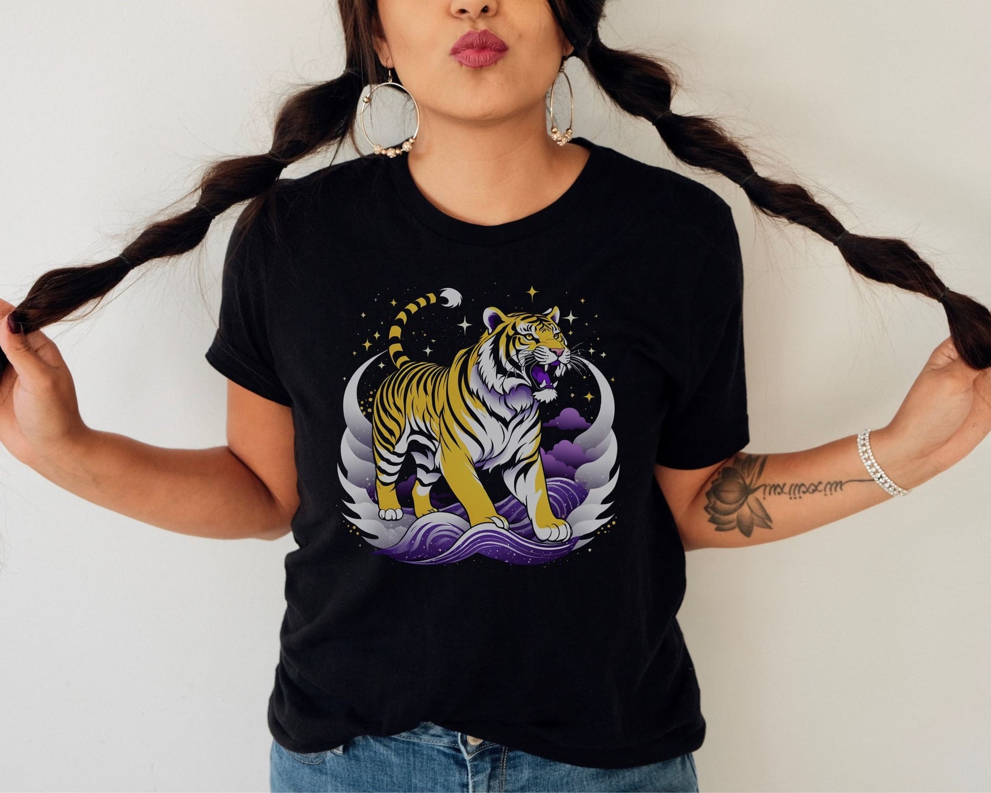 nonbinary t-shirt japanese a-ukiyo-e tiger, in use